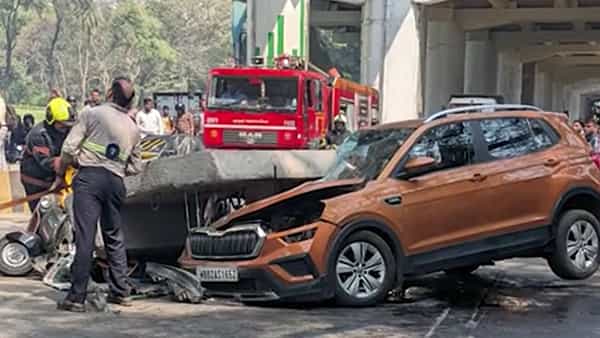 Metro Pillar Collapse: చూస్తుండగానే కుప్పకూలిన మెట్రో పిల్లర్.. పలు వాహనాలు ధ్వంసం!