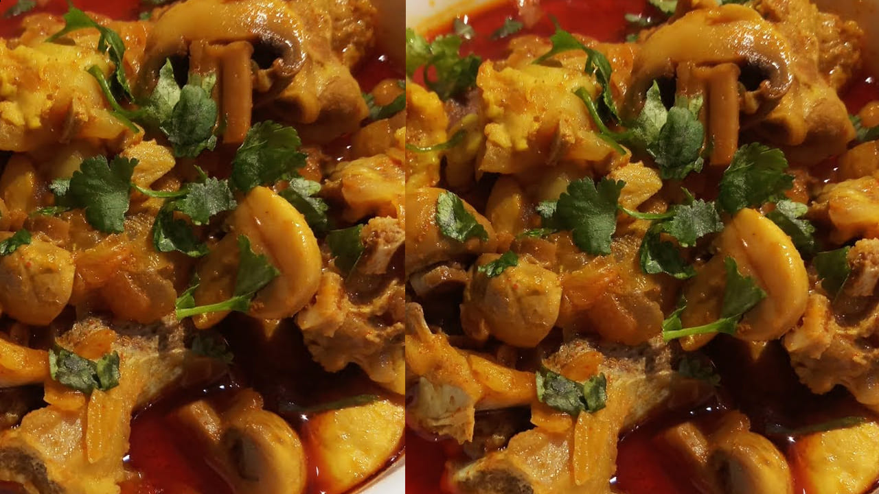 స్టవ్ వెలిగించి కుక్కర్‌ పొయ్యి మీద పెట్టి దానిలో ఆయిల్ వేసి, అది వేడయ్యాక బిర్యానీ ఆకు, లవంగాలు వేసి బాగా వేయించండి. కొద్దీ సేపటి తర్వాత కట్ చేసి పెట్టుకున్న ఉల్లిపాయలు ముక్కలు వేసి రంగు మారే వరకు వేయించండి.