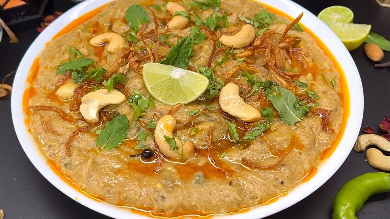 తయారీ విధానం : ముందుగా మసాలా ప్రిపేర్ చేసుకోవాలి. దీని కోసం ఒక బౌల్ తీసుకొని, అందులో దాల్చిన చెక్క, లవంగాలు, యాలకులు, షాజీరా , కబాబ్ చిని, మిరియాలు, గులాబీ రేకులు అన్నింటినీ వేసి మెత్తటి పౌడర్‌లా చేసుకోవాలి. 