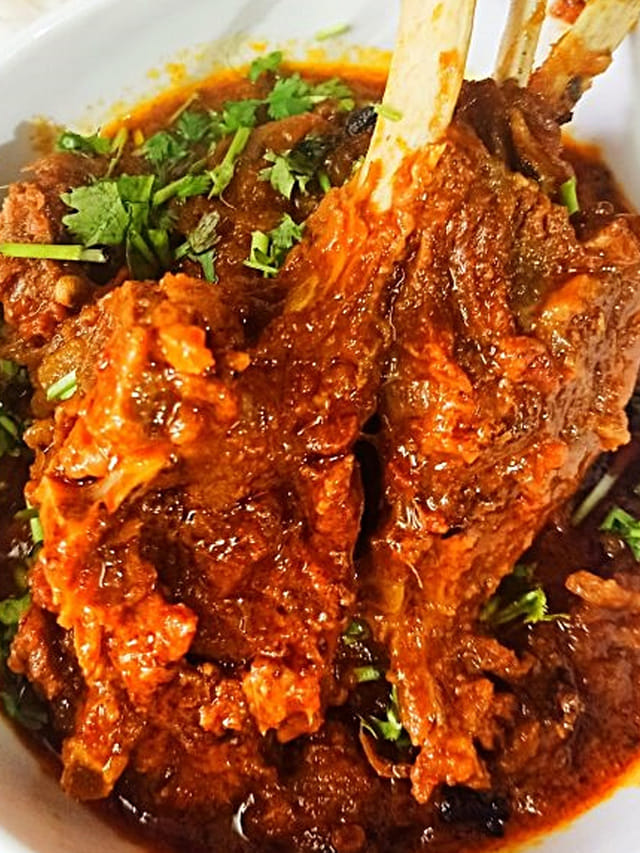 బిగ్ అలర్ట్.. అతిగా ఆ మాంసం తింటే.. ఇక ప్రాణాలు గాల్లోనే!