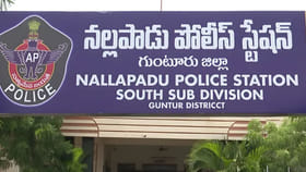 అంబటి కోసం గడ్డపారతో వచ్చిన టీడీపీ కార్యకర్త..