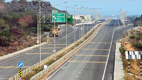 తెలుగు రాష్ట్రాలను కలుపుతూ కొత్త హైటెక్ హైవే.. త్వరలోనే ప్రారంభం