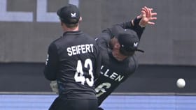 ఆఫ్ఘన్ మ్యాచ్‌లో బంతి కోసం పోరాటం..మైదానంలో కుప్పకూలిన ప్లేయర్లు