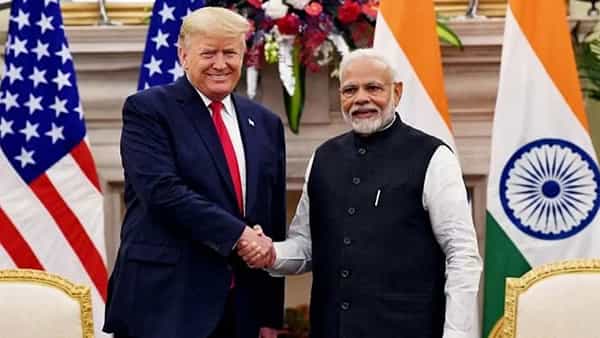 ప్రధాని నరేంద్ర మోదీతో డొనాల్డ్ ట్రంప్ ఫోన్ కాల్.. భారత్ పై సుంకాలను ఎత్తివేస్తుందా..?