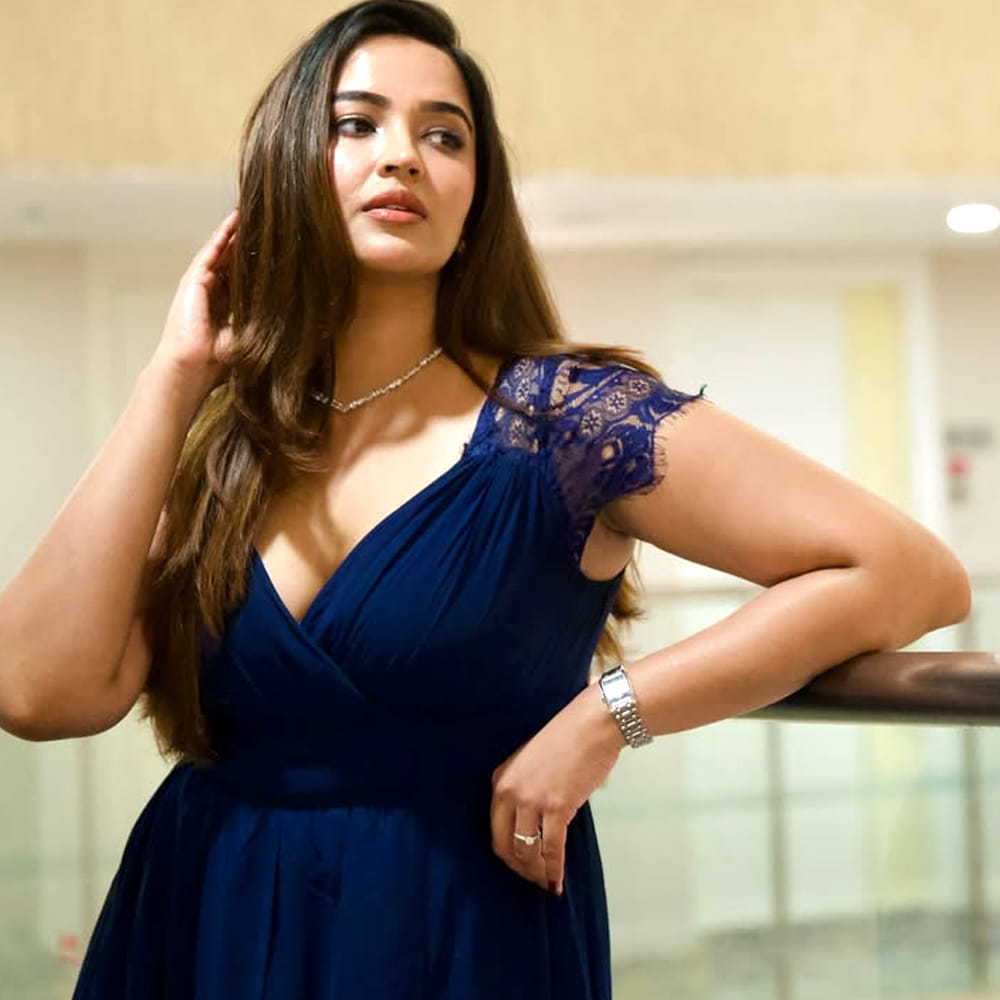 కాగా పూజితకు మంచి గుర్తింపు తీసుకొచ్చిన సినిమా ఏదంటే రామ్ చరణ్ రంగస్థలం అనే చెప్పాలి. ఇందులో హీరో ఆది పినిశెట్టి ప్రియురాలు పద్మ పాత్రలో ఆమె అభినయం అందరినీ ఆకట్టుకుంది. సినిమాలో కనిపించింది కొంత సేపే అయినా తన  నటనతో ఆకట్టుకుంది పూజిత. రంగస్థలం సినిమా తర్వాత వరుస అవకాశాలు అందుకుంది ఈ అమ్మడు.