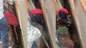 కాలువ నుంచి బరా.. బరా అని చప్పుళ్లు.. ఏంటా అని చూడగా