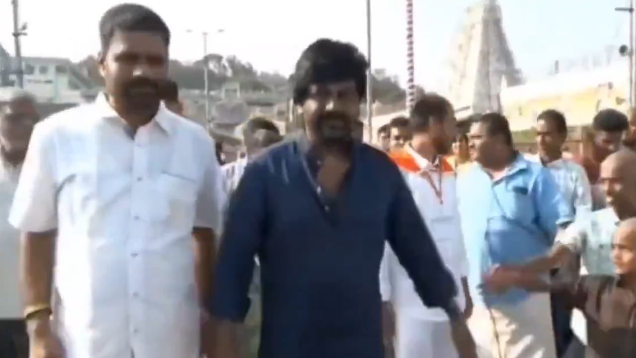 తిరుమల శ్రీవారి సేవలో రాఘవ లారెన్స్.. ఇదిగో వీడియో తిరుమల శ్రీవారి సేవలో రాఘవ లారెన్స్.. ఇదిగో వీడియో