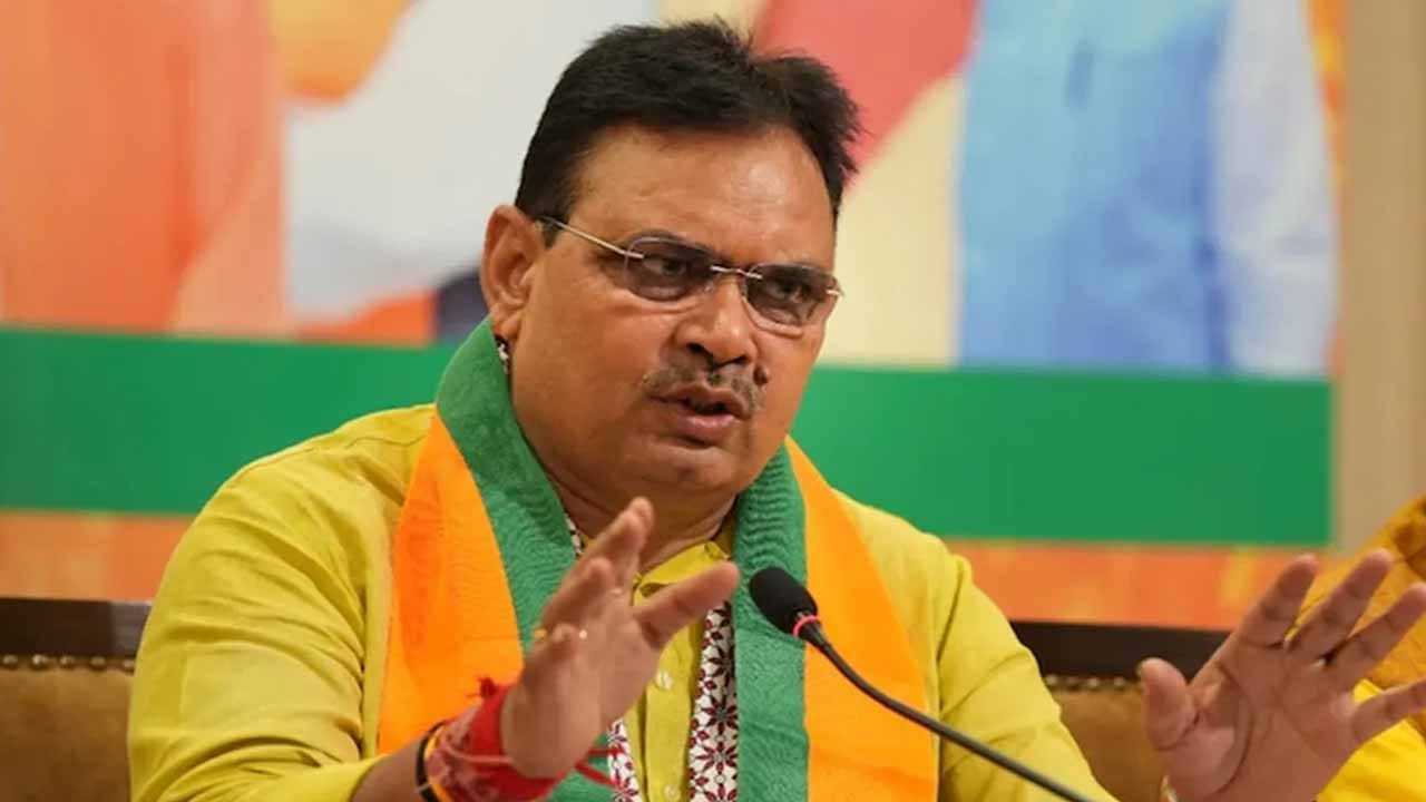 చారిత్రక తప్పిదాన్ని సరిదిద్దే దిశగా కీలక అడుగు.. మూడు ప్రధాన నగరాల పేర్లు మార్పు..!