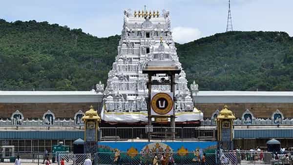 TTD: శ్రీవారి భక్తులకు బిగ్ అలర్ట్.. శ్రీవారి ఆర్జిత సేవా టికెట్ల విడుదల డేట్లు వచ్చేశాయ్!