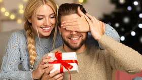 ప్రేమంటే ఇదేరా.. రెండు హృదాయాలను కలిపే అద్భుతమైన కానుక..