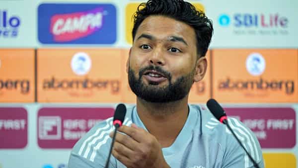 IPL 2026: ఐపీఎల్కు లక్నో కెప్టెన్ రిషబ్ పంత్ దూరమా.. లేటెస్ట్ మెడికల్ రిపోర్ట్ ఇదే..?