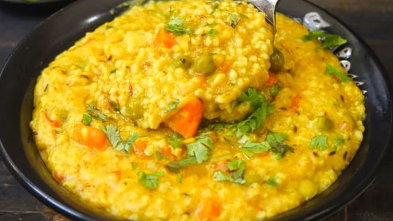 Sajja Masala Khichdi: శరీరానికి వేడినిచ్చే ‘సజ్జల కిచ్డీ’.. ఇలా చేస్తే పిల్లలు వదలకుండా తింటారు!