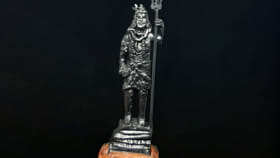 అద్భుతం పెన్సిల్ పై పరమేశ్వరుడు..ఈయన టాలెంట్‌కు ఫిదా అవ్వాల్సిందే