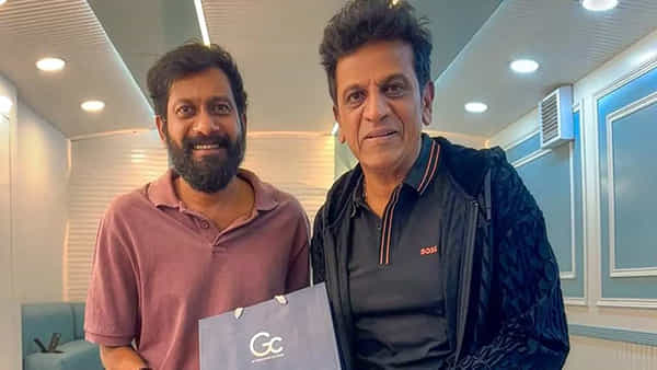 Peddi Movie: పెద్ది డైరెక్టర్ బుచ్చిబాబుకు సర్ప్రైజ్ గిఫ్ట్ ఇచ్చిన శివన్న.. ఏంటో తెలుసా? ఫొటో వైరల్