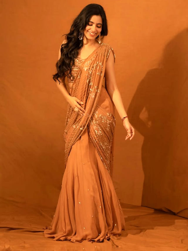 అలాంటి సినిమాల్లోనే నటిస్తానంటున్న యంగ్ బ్యూటీ శివాని నాగారం