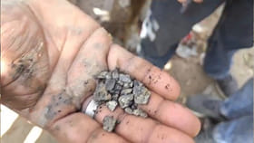 బోర్ వేస్తుండగా ఏం బయటపడిందో తెలుసా..?