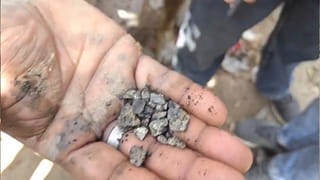 Hindu Belief: ఇతరుల చెప్పులు, దుస్తులు ధరించడం అరిష్టమా? ఇది తప్పక తెలుసుకోండి..!