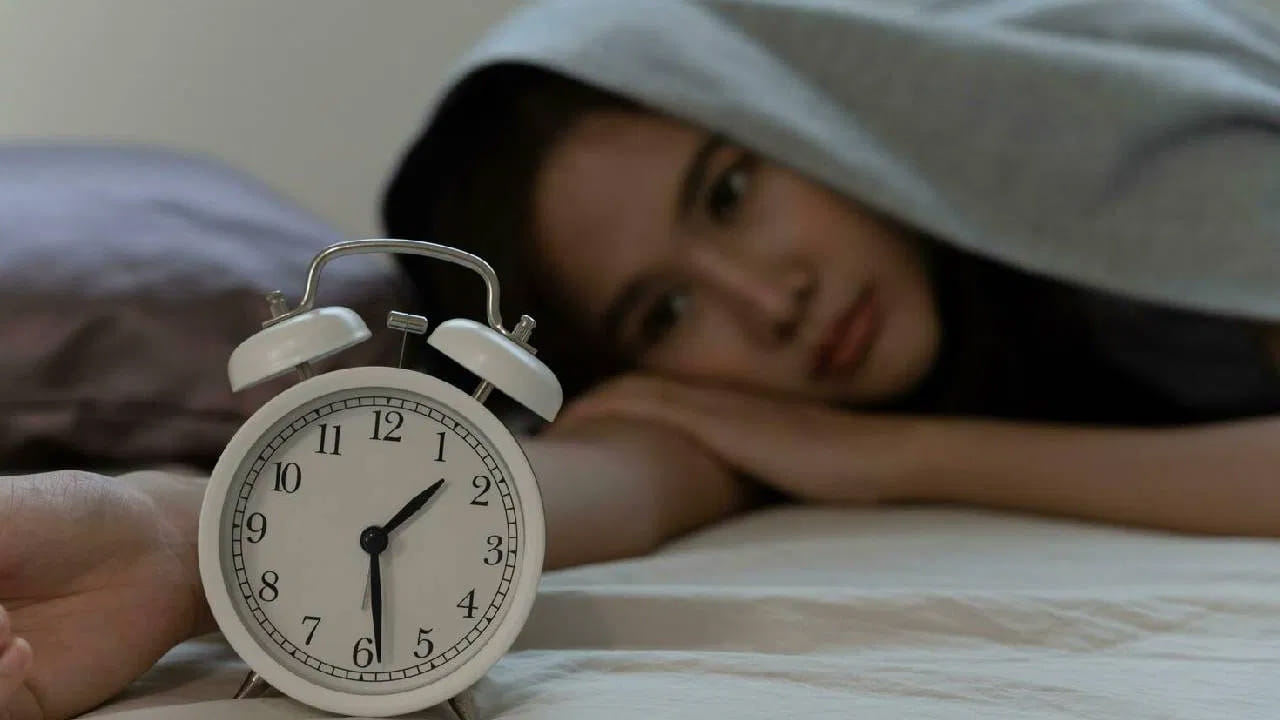 రాత్రిళ్లు గాఢ నిద్ర మీకూ కావాలంటే.. ఈ అలవాట్లు ఇప్పుడే వదిలించుకోండి