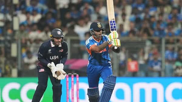 IND vs USA : ముంబైలో సూర్య ప్రతాపం..కష్టాల్లో ఉన్న భారత్ను ఆదుకున్న కెప్టెన్ ఇన్నింగ్స్..అమెరికా టార్గెట్ 162