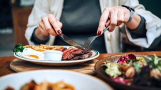 Health Tips: నాలుగే నాలుగు ఆకులు చాలు.. ఉదయాన్నే ఈ ఒక్క పని చేస్తే మీ జీవితమే మారిపోతుంది..