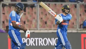 సంజూ భయ్యాను దించండి.. అభిషేక్ వైఫల్యాలపై సోషల్ మీడియాలో రచ్చ