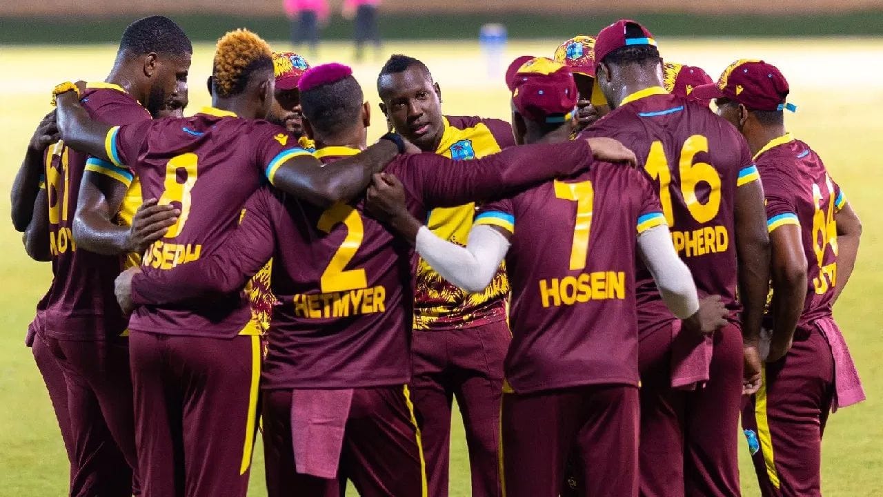 వెస్టిండీస్: గ్రూప్ సిలో ఉన్న రెండుసార్లు ఛాంపియన్ వెస్టిండీస్ స్కాట్లాండ్, ఇంగ్లాండ్, నేపాల్‌లపై గెలిచి మొత్తం 6 పాయింట్లు సాధించింది. దీంతో రెండో రౌండ్‌లోకి ప్రవేశించింది.
