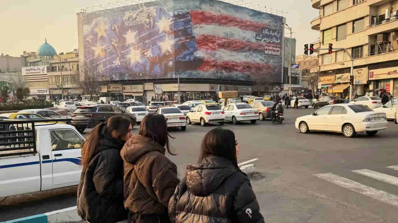 US - Iran Tensions: దాడులు జరగొచ్చు.. ఇరాన్ను విడిచి వెళ్లండి: భారత్ కీలక ప్రకటన..