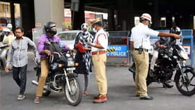 ట్రాఫిక్ చలాన్ల నగదు నేరుగా అకౌంట్ల నుంచి కట్ అవుతుందా..?