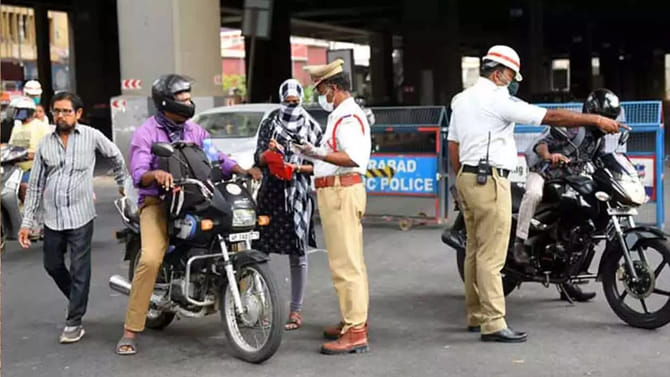 ట్రాఫిక్ చలాన్ల నగదు నేరుగా అకౌంట్ల నుంచి కట్ అవుతుందా..?
