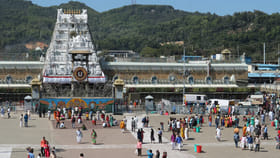 శ్రీవారి భక్తులకు శుభవార్త.. ఇక వాట్సాప్‌లో దర్శనం టిక్కెట్లు!