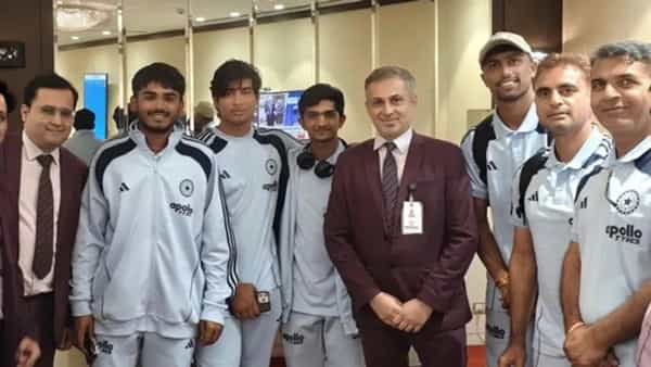 U19 World Cup 2026: స్వదేశానికి టీమిండియా యువ ఛాంపియన్లు.. ఘనస్వాగతం పలికిన అభిమానులు