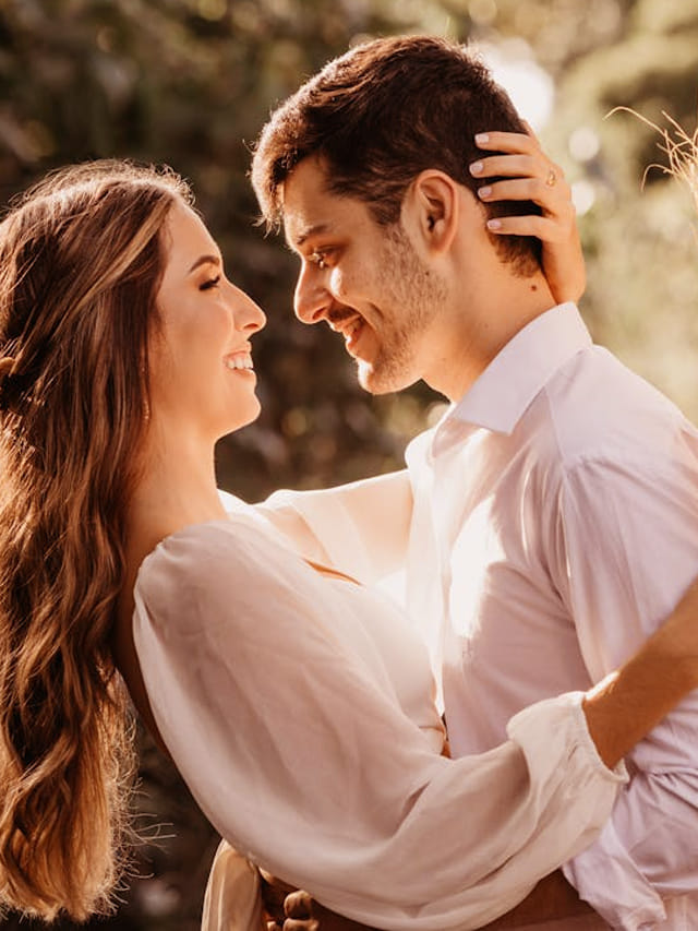 వాలెంటైన్స్ డే.. మీ లవర్ కు ఇలా విష్ చేస్తే కచ్చితంగా ఫిదా అయిపోతారు!