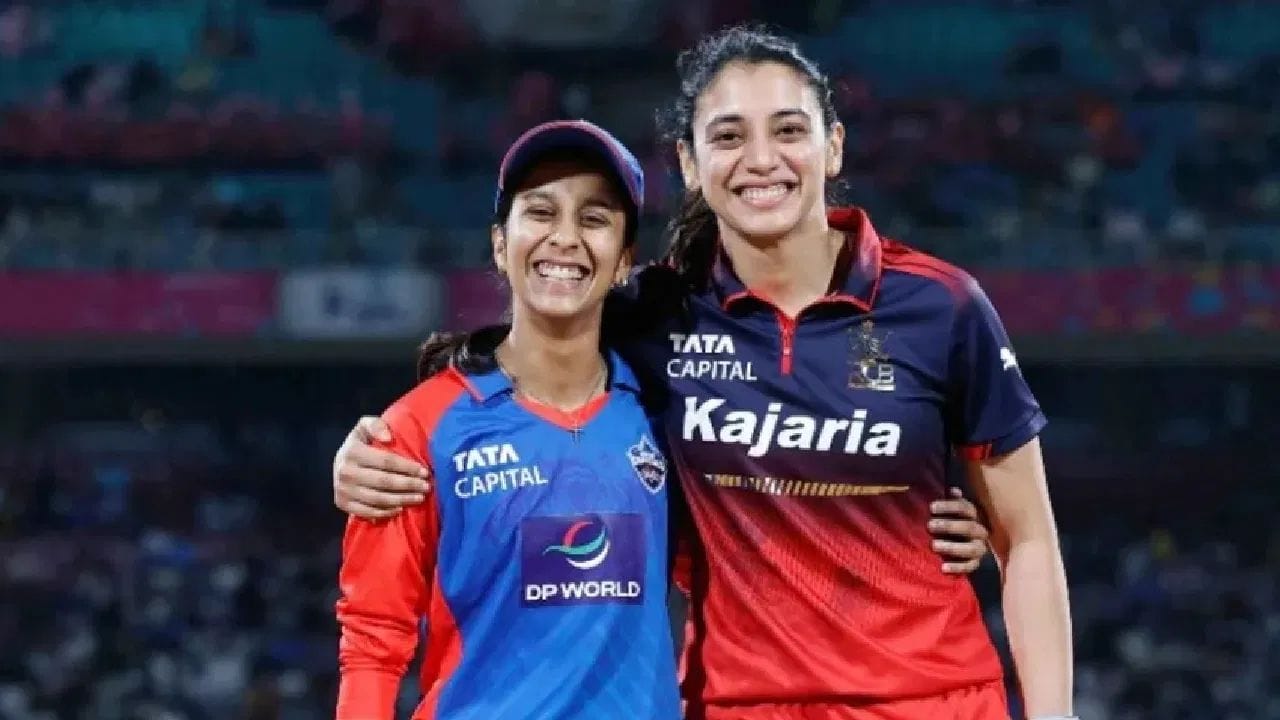 అంటే, రాయల్ ఛాలెంజర్స్ బెంగళూరుతో గుజరాత్ జెయింట్స్ లేదా ఢిల్లీ క్యాపిటల్స్ ఫైనల్‌లో పోటీ పడటం ఖాయం. దీని ప్రకారం, ఈ సంవత్సరం ఉమెన్స్ ప్రీమియర్ లీగ్‌లో ఆర్‌సీబీ లేదా గుజరాత్ జెయింట్స్ లేదా ఢిల్లీ క్యాపిటల్స్ ఛాంపియన్లుగా నిలిచే అవకాశం ఉంది.