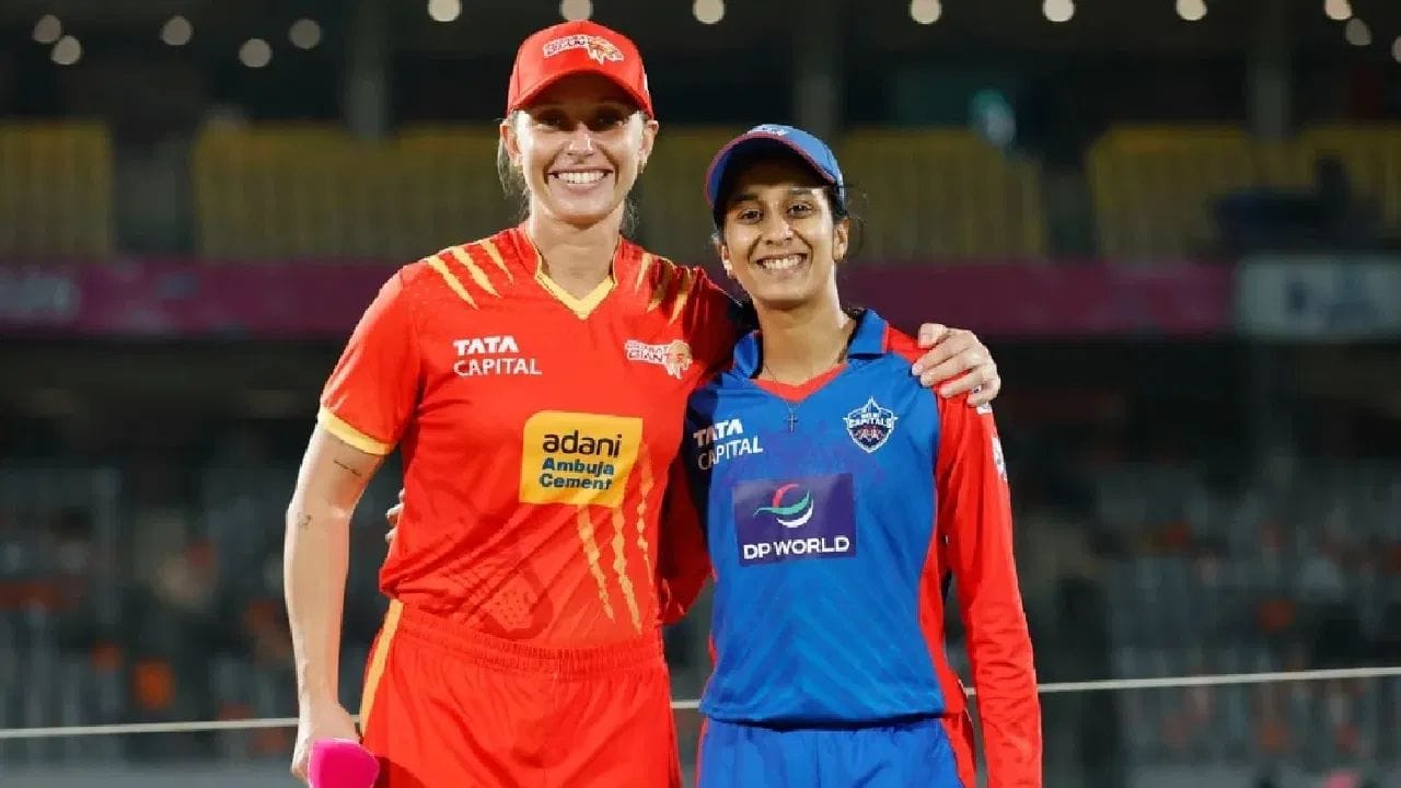 ఢిల్లీ క్యాపిటల్స్, గుజరాత్ జెయింట్స్ ఇప్పుడు నాకౌట్ దశకు చేరుకున్నాయి. అంటే ఢిల్లీ క్యాపిటల్స్, గుజరాత్ జెయింట్స్ ఎలిమినేటర్ మ్యాచ్‌లో తలపడనున్నాయి. ఈ మ్యాచ్‌లో గెలిచిన జట్టు ఫైనల్‌కు అర్హత సాధిస్తుంది. 