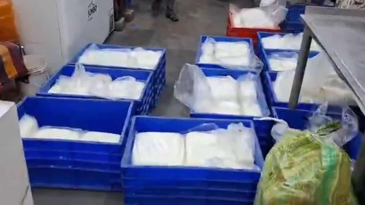 Hyderabad: ఇది అయ్యా మీ అసలు బాగోతం.. జనాలేమో ఆవురావురుమని తింటున్నారు..