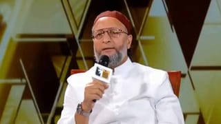 Watch: విద్యార్థినులు గాడ నిద్రలో ఉండగా హాస్టల్‌లోకి ఎంట్రీ ఇచ్చాడు.. గుట్టుచప్పుడు కాకుండా..