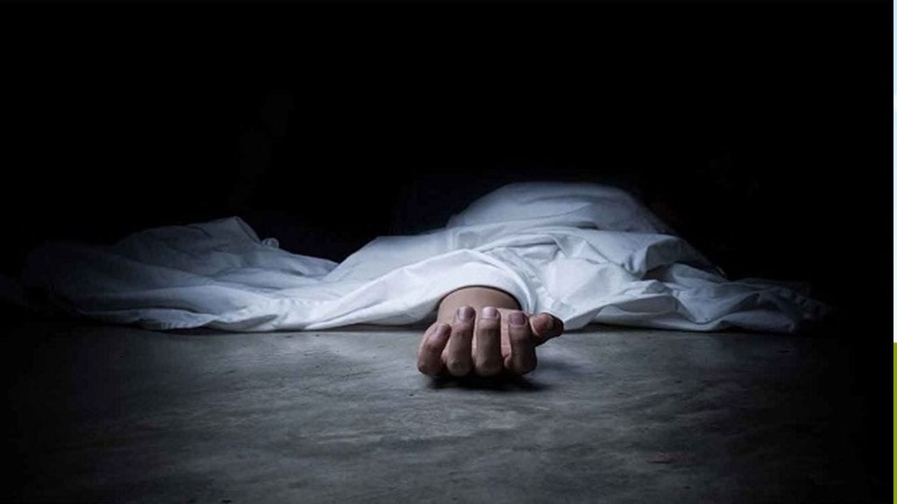 Andhra News: అయ్యో ఎంత పని చేశావ్ బ్రో.. మందు మానేయమంటే.. ఏకంగా ప్రాణాలే వదిలేసి వ్యక్తి!