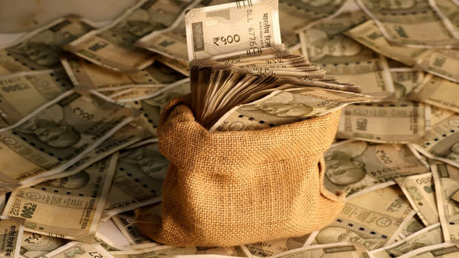 కాలేజీ విద్యార్థులకు సర్కార్ తీపికబురు.. అకౌంట్లో డబ్బులు జమ!