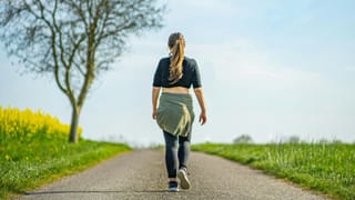 మనసు మాట వినాలా? బుద్ధి చెప్పింది వినాలా? మనసును జయించి అద్భుతమైన జీవితాన్ని సొంతం చేసుకోండిలా!