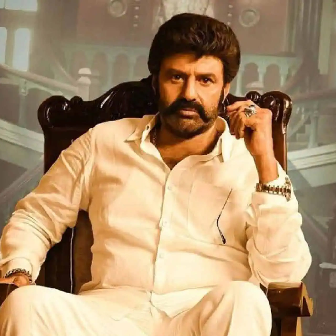 నటసింహం నందమూరి బాలకృష్ణ ప్రస్తుతం వరుస సినిమాలతో దూసుకుపోతున్నారు. రీసెంట్ డేస్ లో బాలకృష్ణ చేసిన సినిమాల వరుస విజయాలను అందుకుంటున్నాయి. నందమూరి నటసింహం బాలకృష్ణకు ఉన్న క్రేజ్ గురించి చెప్పక్కర్లేదు.