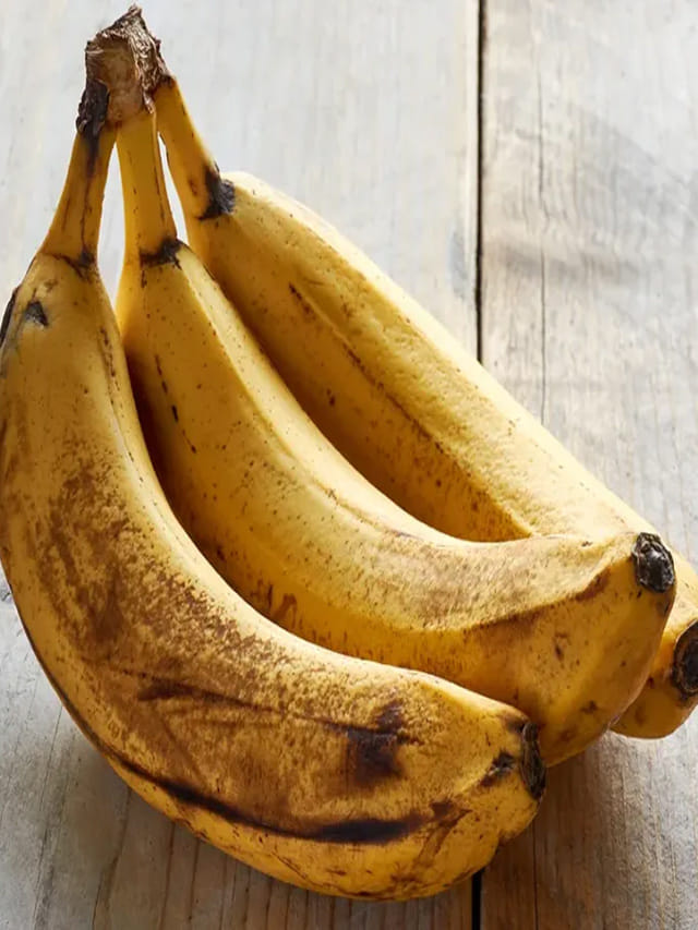 ఇలా చుక్కలు ఉన్న అరటి పండ్లు మీరూ తింటున్నారా?