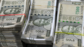 డబ్బే.. డబ్బు.. నెలకు కేవలం రూ.1000 డిపాజిట్‌ చేస్తే చాలు.. చేతి