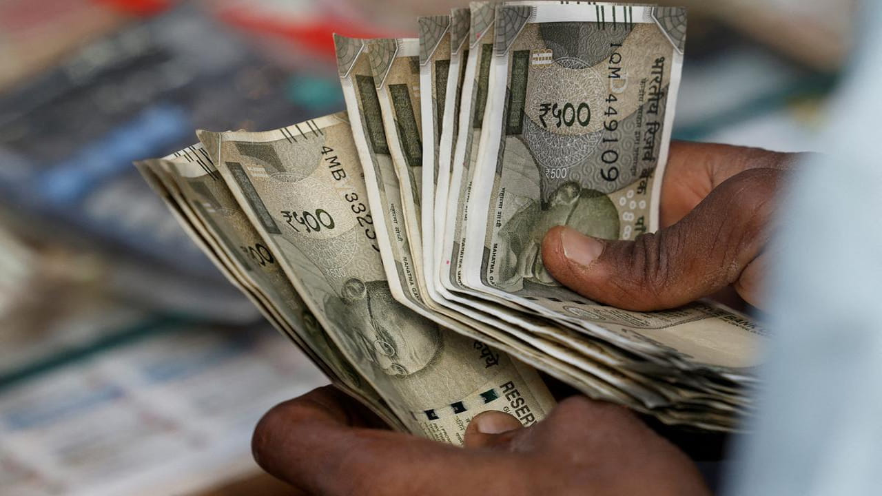   అమ్మాయికి 21 సంవత్సరాలు వచ్చే వరకు ఖాతాలోని డబ్బుపై వడ్డీ చెల్లించడం కొనసాగుతుంది. 21 సంవత్సరాల వయస్సు తర్వాత, డబ్బును పూర్తిగా ఖాతా నుండి ఉపసంహరించుకోవచ్చు. అమ్మాయికి 18 ఏళ్లు నిండినప్పుడు ఆమె ప్రతి పక్షం రోజులకు ఒకసారి డబ్బును ఉపసంహరించుకోవడానికి అనుమతిస్తారు. ఆమె చదువు లేదా వివాహ ఖర్చుల కోసం 50% డబ్బును ఉపసంహరించుకోవచ్చు.