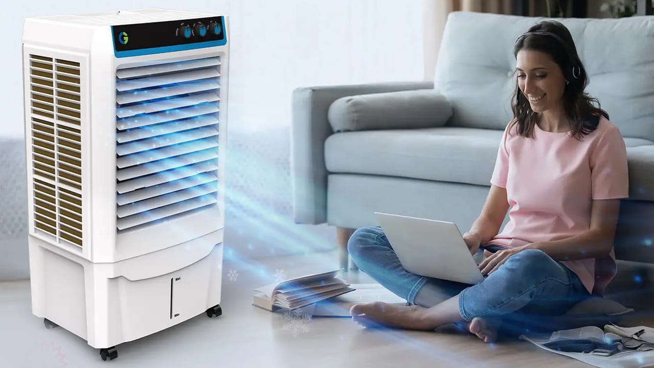 3. సిజి నోరిస్ (CG Norris) 68L డెసర్ట్ ఎయిర్ కూలర్: ధర: సుమారు రూ.7,216. ప్రత్యేకతలు: ఇది పెద్ద గదులకు సరిపోతుంది. ఇందులో ఐస్ ఛాంబర్ (Ice Chamber) ఉండటం వల్ల గాలి మరింత చల్లగా వస్తుంది. మోటార్, పంప్‌పై 3 ఏళ్ల వారంటీ లభిస్తుంది. వాటర్ లెవల్ ఇండికేటర్ ద్వారా నీరు ఎప్పుడు నింపాలో తెలుసుకోవచ్చు.