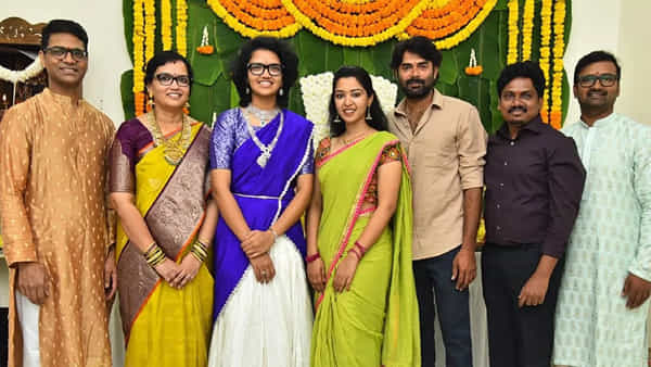Cinema : హన్సి ప్రొడక్షన్స్ బ్యానర్ పై కొత్త సినిమా.. హీరోహీరోయిన్స్ ఎవరంటే..