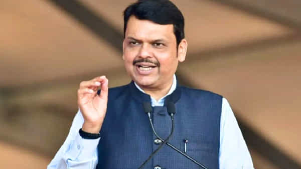 2047 నాటికి 5 ట్రిలియన్ డాలర్ల ఆర్థిక వ్యవస్థే లక్ష్యం.. Money9 సమ్మిట్లో సీఎం ఫడ్నవీస్ కీలక కామెంట్స్..