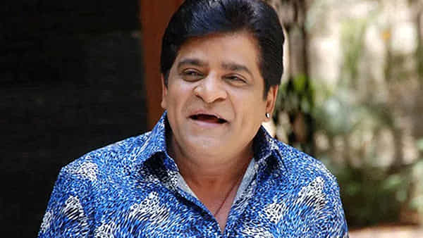 అలీకి హైదరాబాద్లో పెద్ద వ్యాపారం..! ముంబై నుంచి సరుకు దింపుతున్నారట..!! ఈ వీడియో మీరూ చూడండి