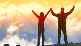 వేసవిలో చికెన్, గుడ్లు తింటే వేడి చేస్తుందా? న్యూట్రిషనిస్టులు చెప్పే విషయాలు తింటే షాకవుతారు