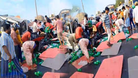 ఇల్లు కాలి ఒకడు ఏడుస్తుంటే.. చుట్టకు నిప్పు కావాలన్నట్టుంది..