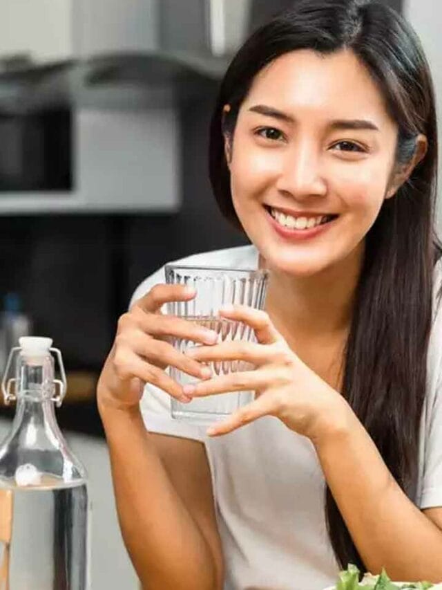 ఆపిల్ తిన్న వెంటనే నీళ్లు తాగితే ఏమవుతుంది?